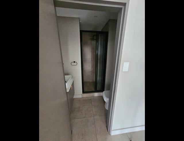 2 BEDROOM APARTMENT FOR SALE IN SANDOWN